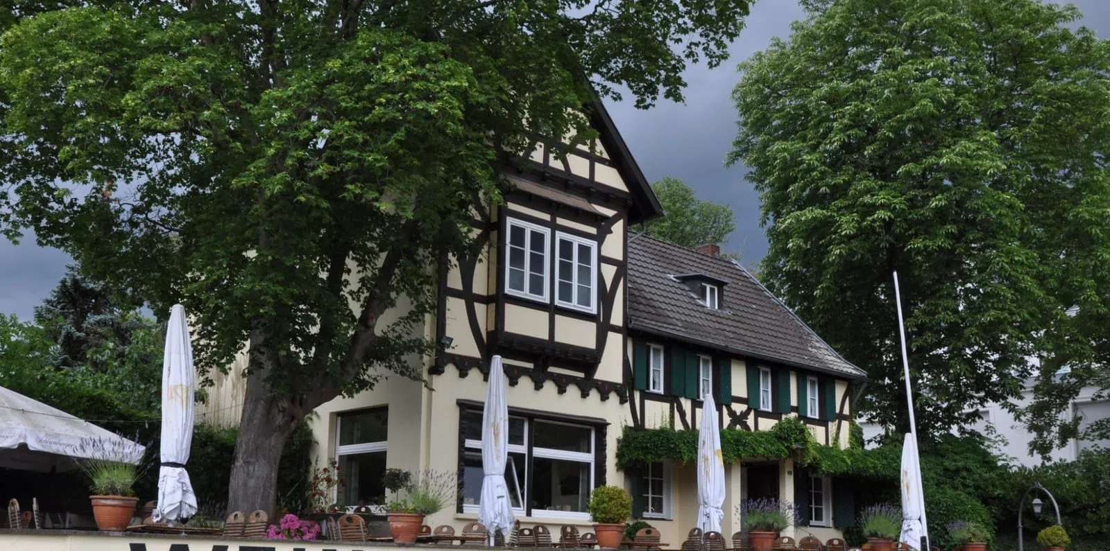 K.u.K. im Weinhäuschen am Rhein, Bonn