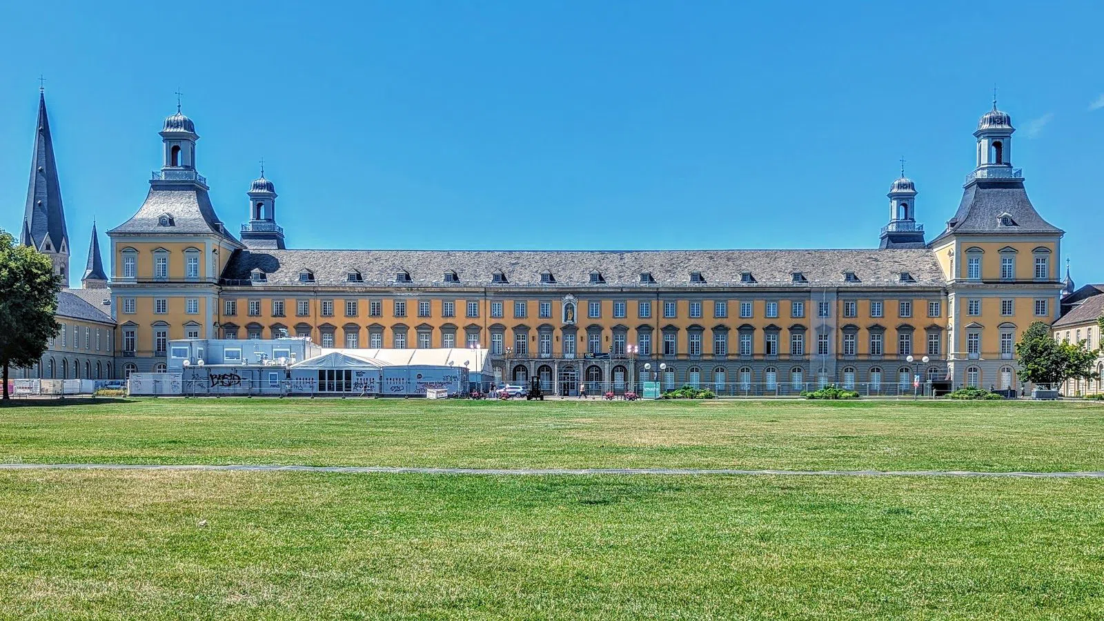 Kurfürstliches Schloss & Hofgarten, Bonn