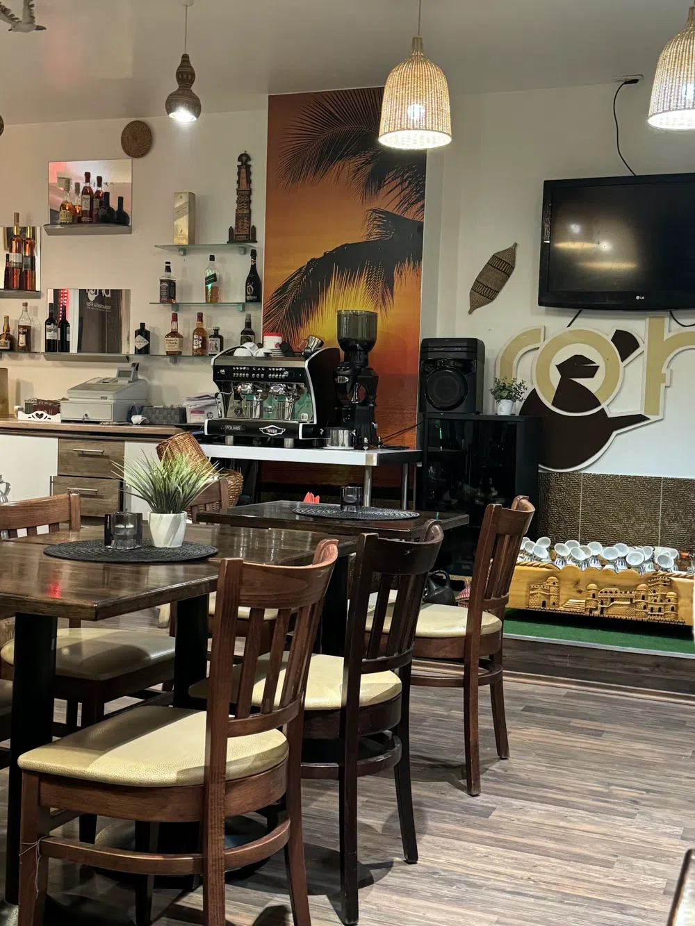 Ethiopian Platters and Neapolitan Pizza Across Bonn